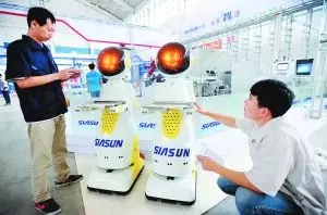 機(jī)器人崛起，人工智能看世界
